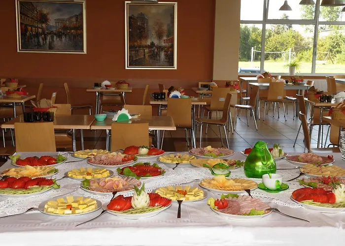 Piramida I Kompleks wypoczynkowy